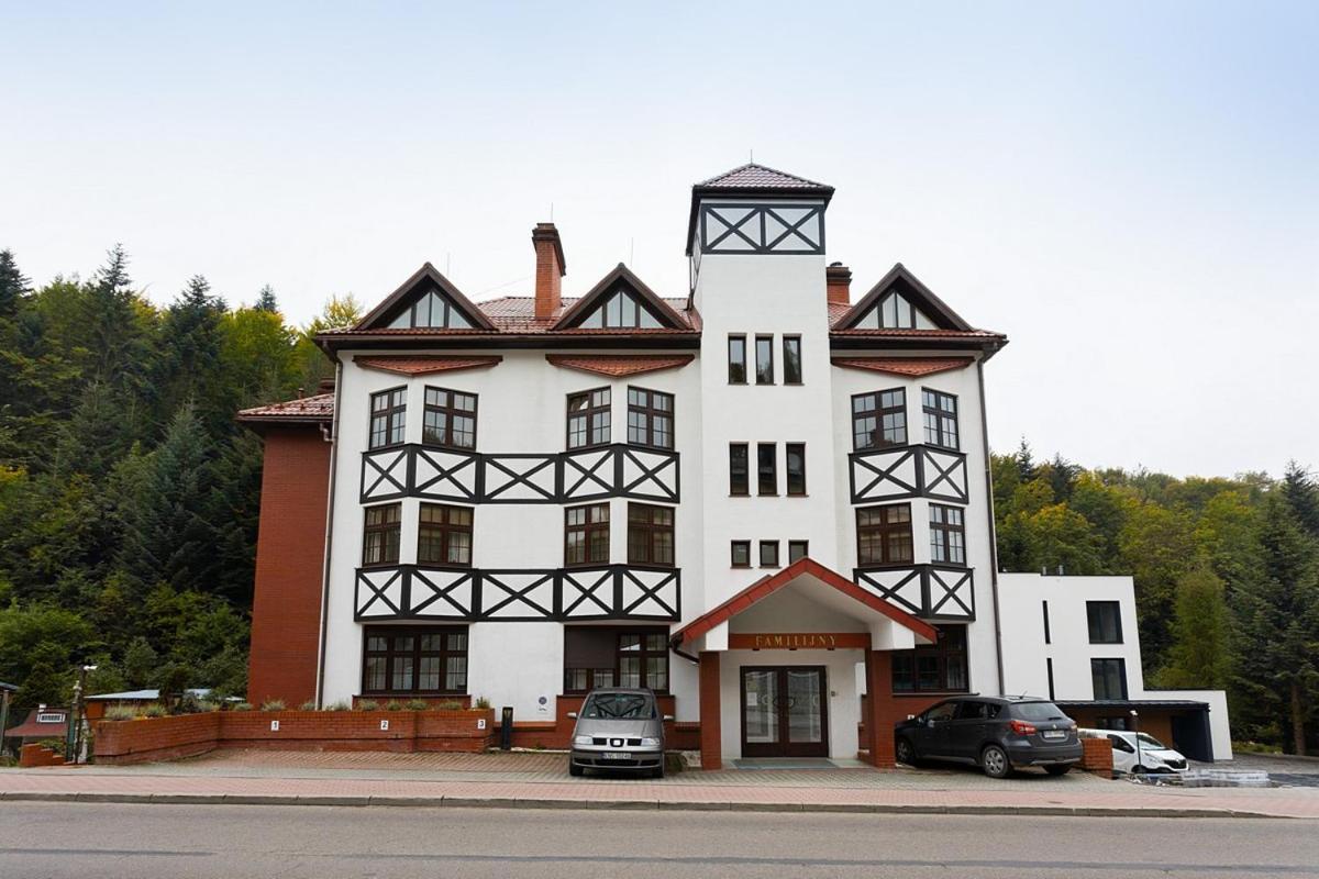 Familijny Osrodek Wypoczynkowo - Rehabilitacyjny Krynica Zdroj Hotel Exterior photo