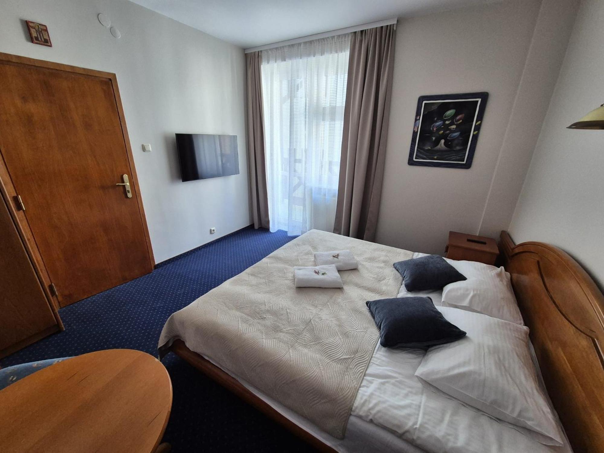 Familijny Osrodek Wypoczynkowo - Rehabilitacyjny Krynica Zdroj Hotel Exterior photo